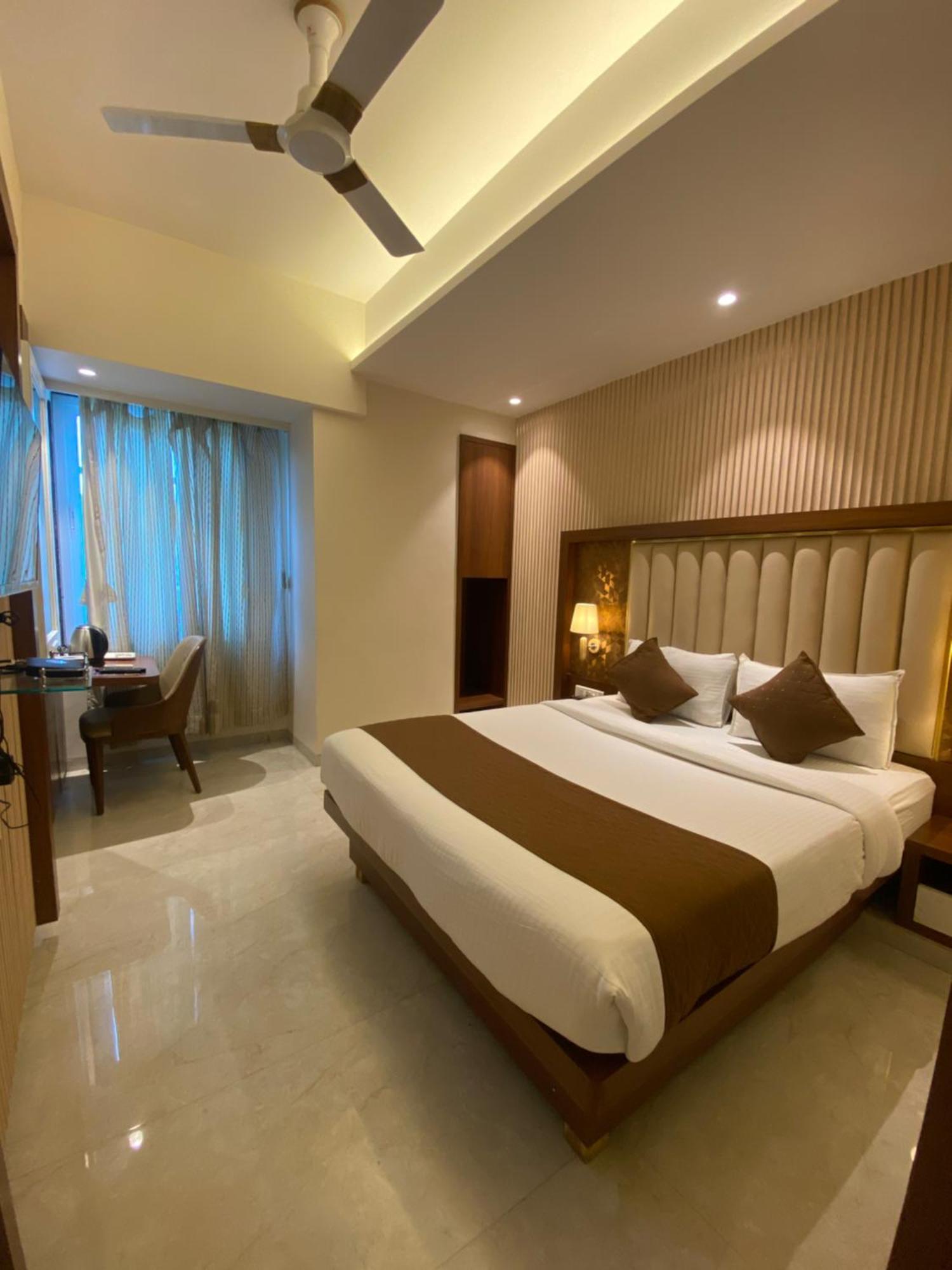Hotel Czar Inn - Vashi Нави Мумбаи Экстерьер фото
