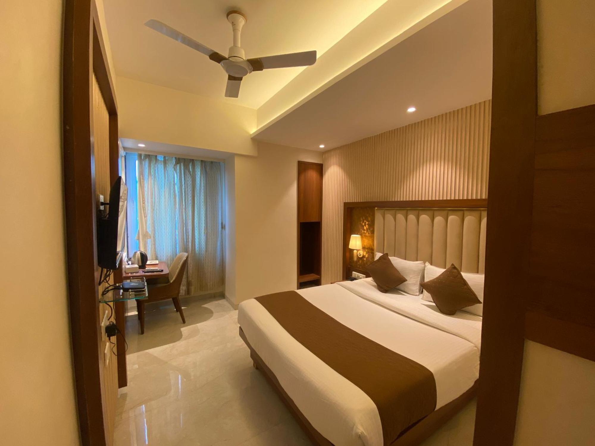 Hotel Czar Inn - Vashi Нави Мумбаи Экстерьер фото