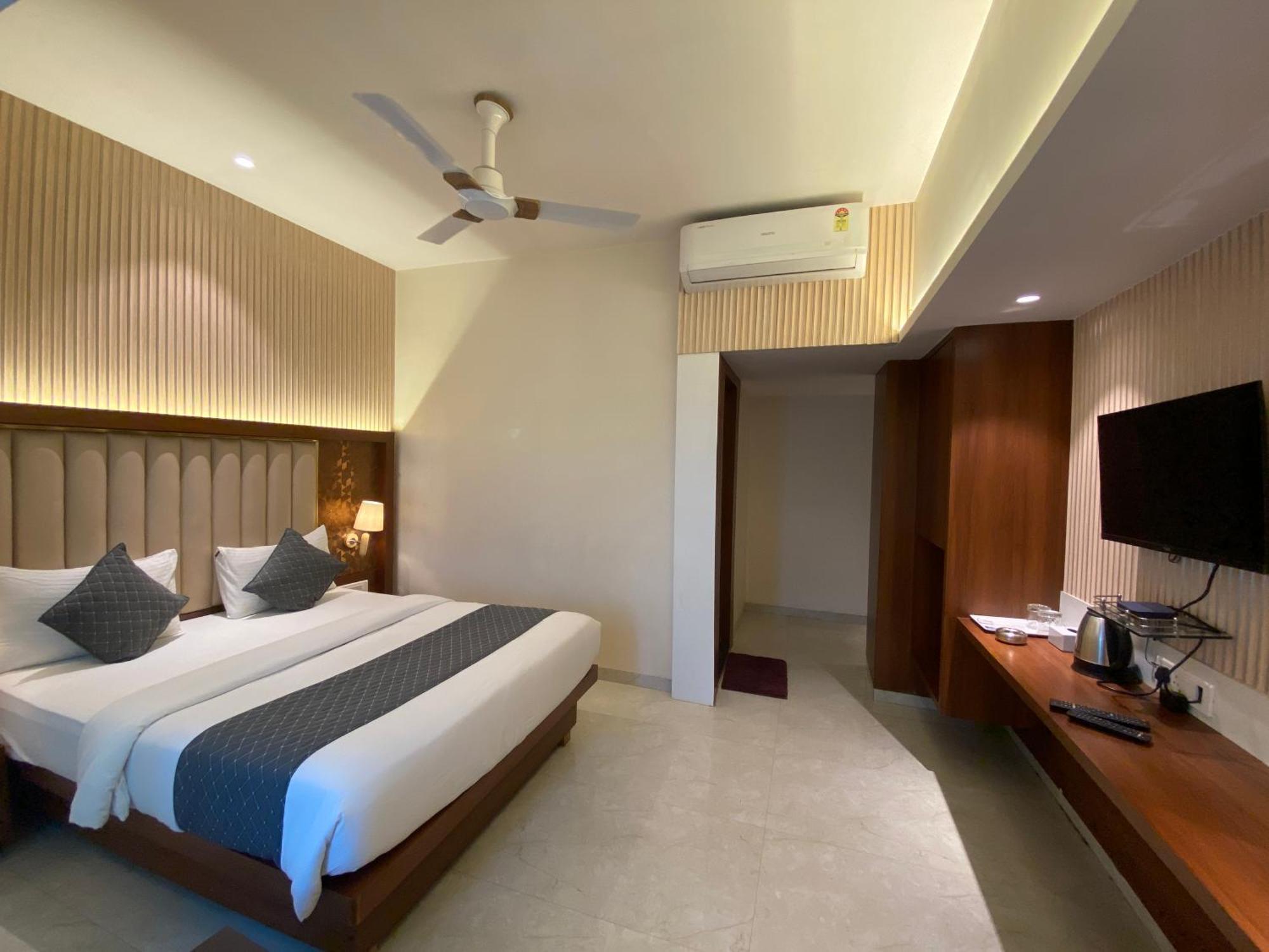 Hotel Czar Inn - Vashi Нави Мумбаи Экстерьер фото