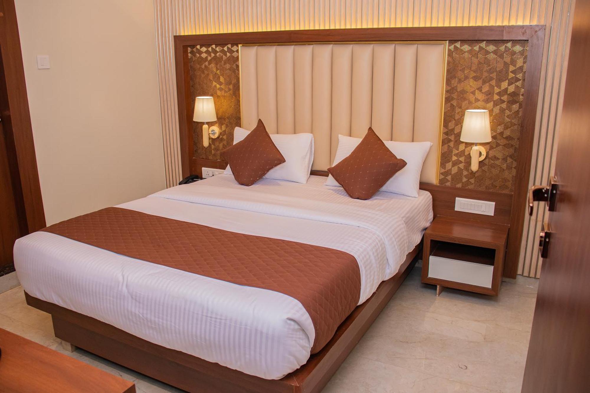 Hotel Czar Inn - Vashi Нави Мумбаи Экстерьер фото